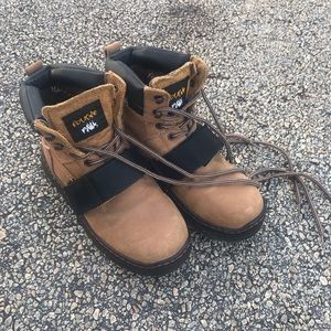 Cougar Paws (roof climbing boots) size 7